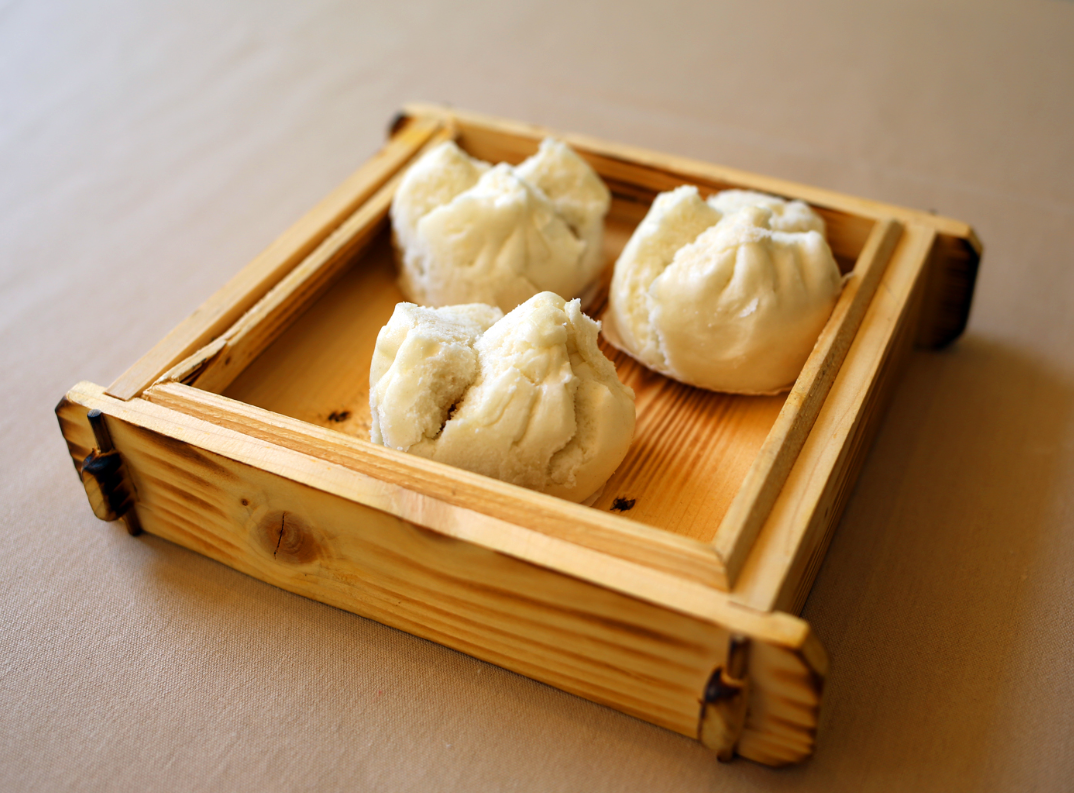 Order Roast Pork Buns food online from Cafe evergreen store, New York on bringmethat.com