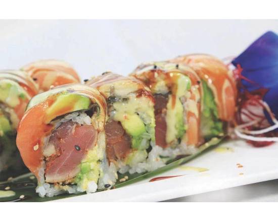Order Crazy Roll (8 pcs) food online from Kumo store, North Wales on bringmethat.com