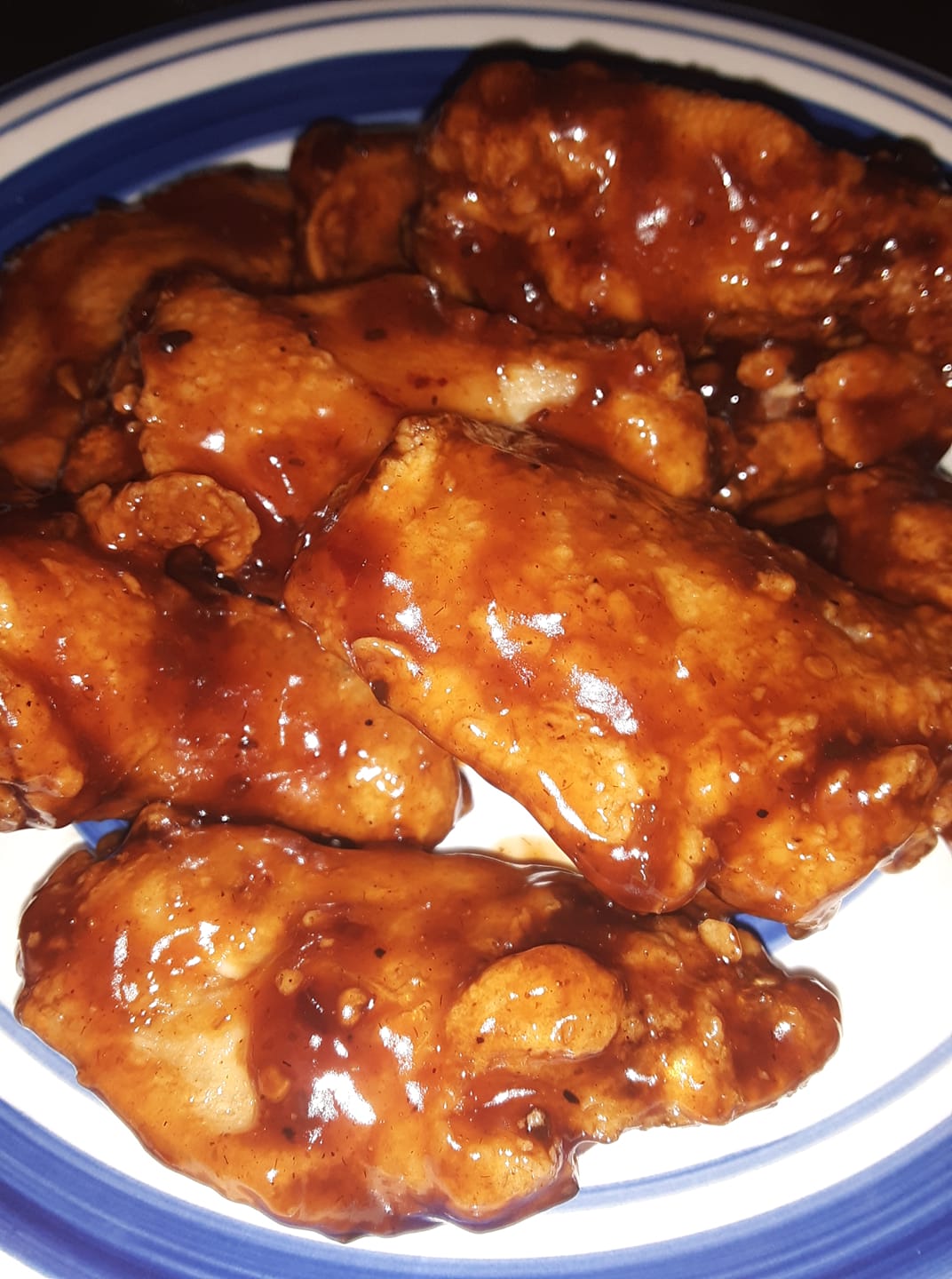 Order 6 Wings	 food online from He Aint Here Lounge store, Gary on bringmethat.com
