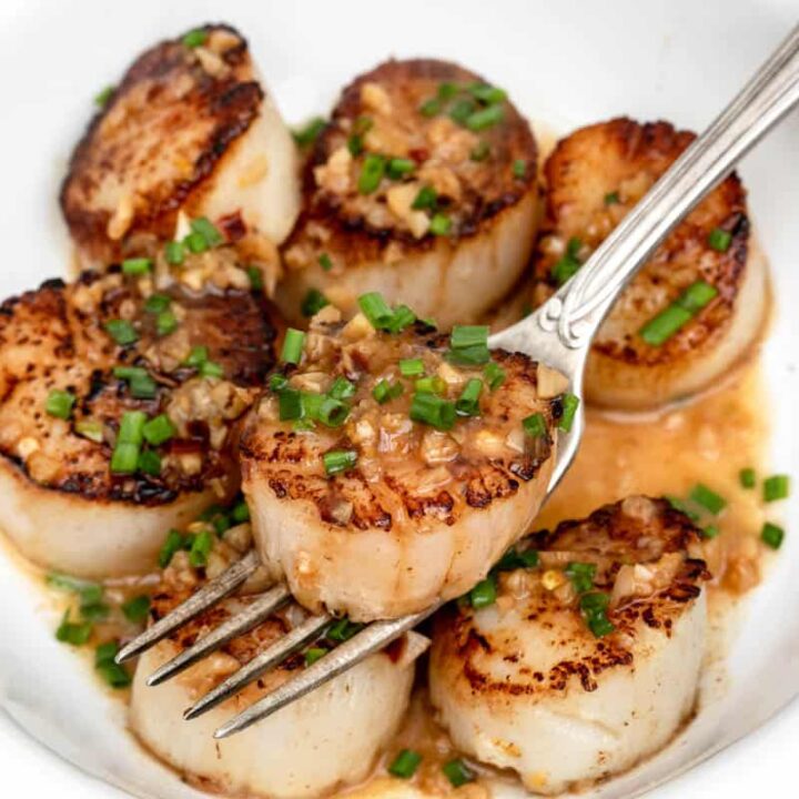 Order Spicy Scallop food online from Asia Nine Bar and Lounge store, Washington on bringmethat.com