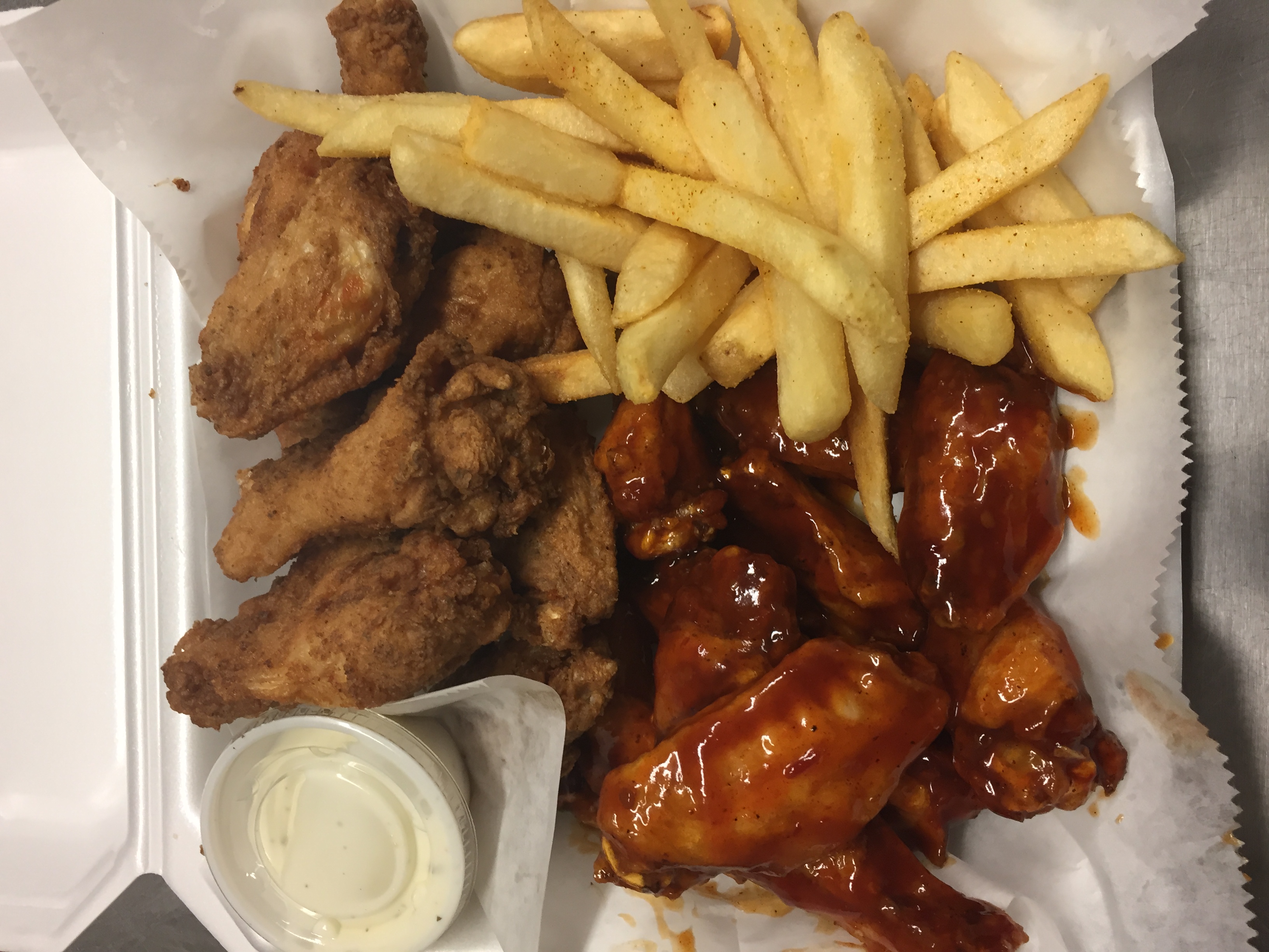 Order 10 Piece Wings Combo food online from Vittles store, Jackson on bringmethat.com
