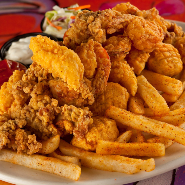 Order Fried Seafood Platter Dinner food online from Oceana Grill store, New Orleans on bringmethat.com