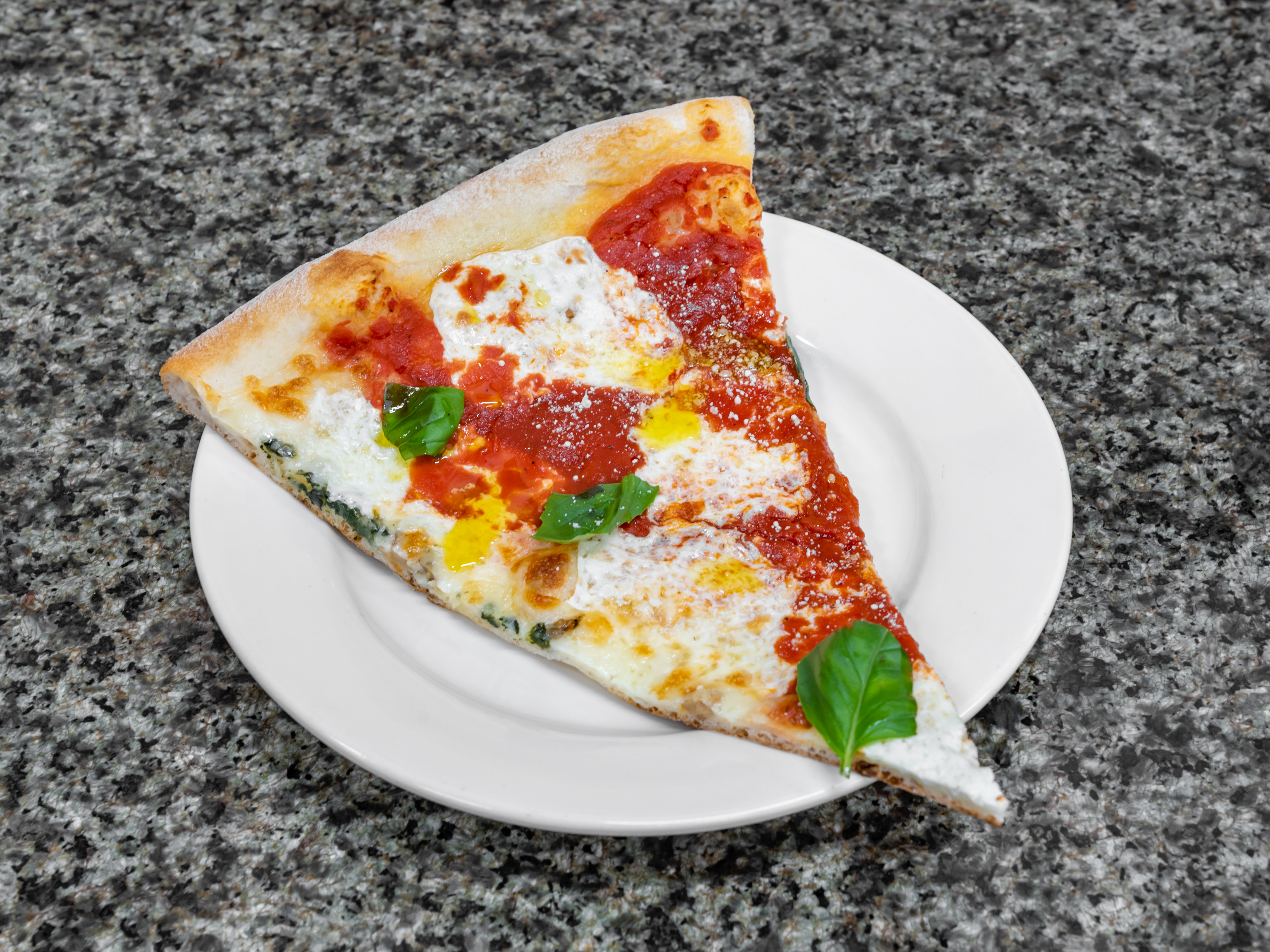Order Large Margarita Pizza food online from Il Bel Paese Pizzeria & Trattoria store, Brooklyn on bringmethat.com