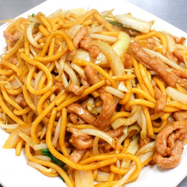 Order 31. Chicken Lo Mein food online from China Gourmet store, Palmetto Bay on bringmethat.com