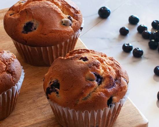 Order Blueberry Muffin food online from Tbaar store, Chicago on bringmethat.com