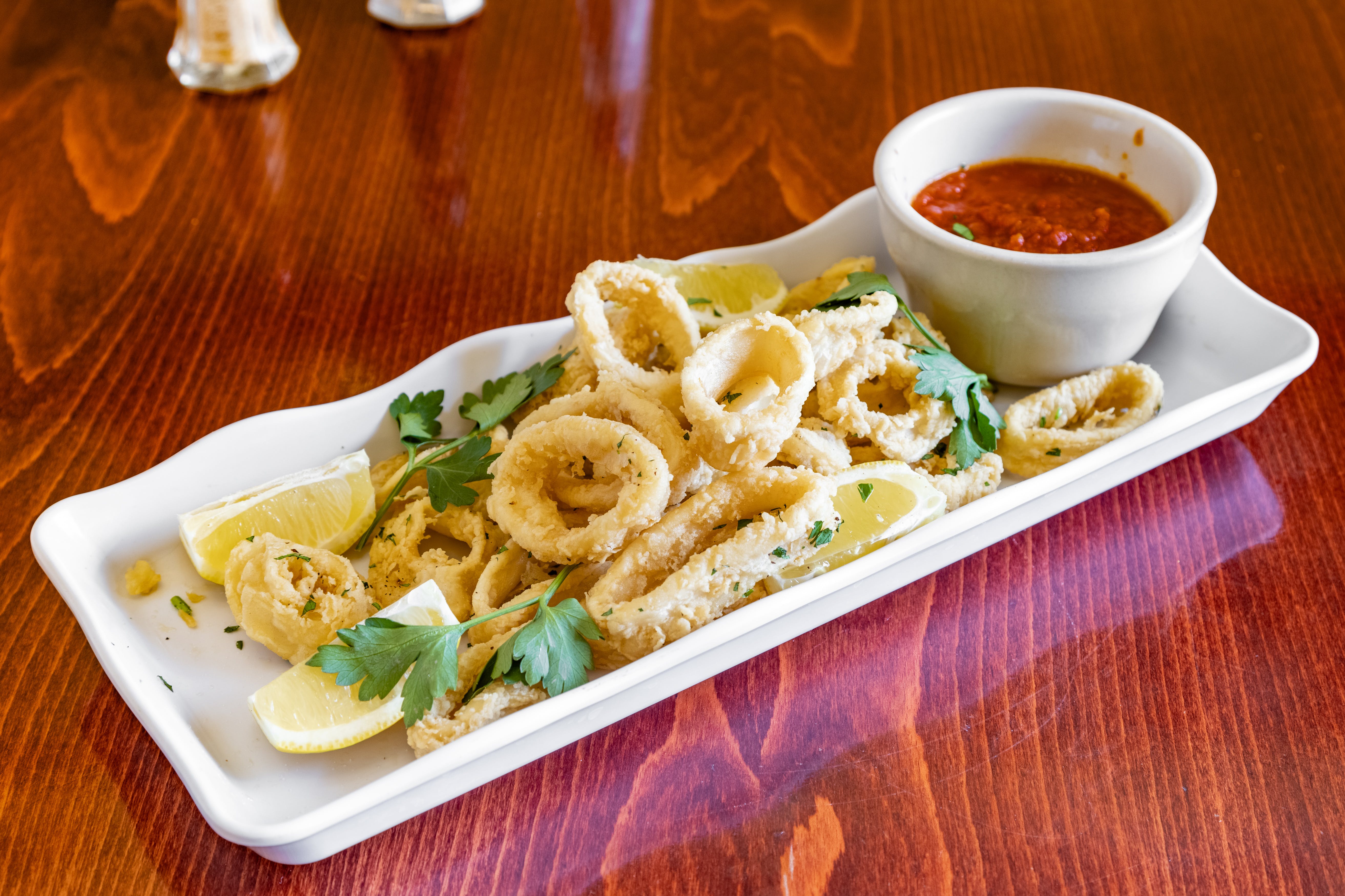 Order Fried Calamari - Appetizer food online from Casa Mia store, Sparta Township on bringmethat.com