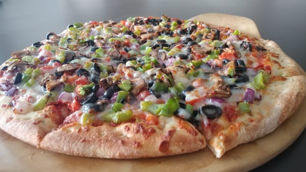 Order Veggie Pizza food online from Great Alaska Pizza store, Anchorage on bringmethat.com