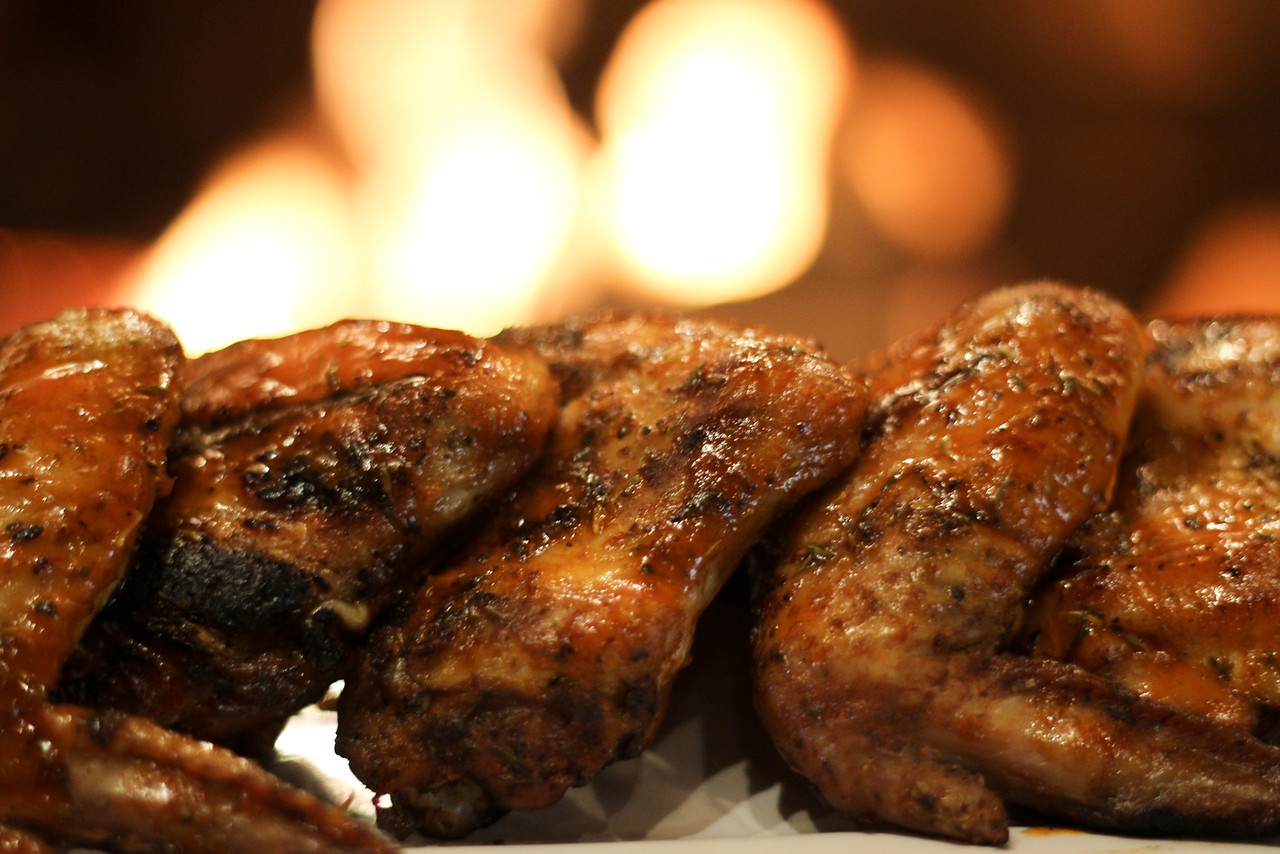 Order Woodfire Buffalo Wings food online from Doolittles Woodfire Grill store, Eagan on bringmethat.com