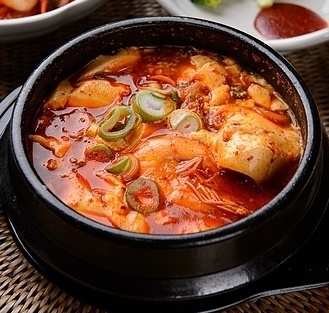 Order 26. Soon-doo-boo-jji-gae(순두부찌개) food online from Banpojung store, Chicago on bringmethat.com