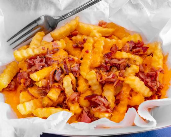 Order Cheese Fries food online from Causeway Bar & Grill store, Metairie on bringmethat.com
