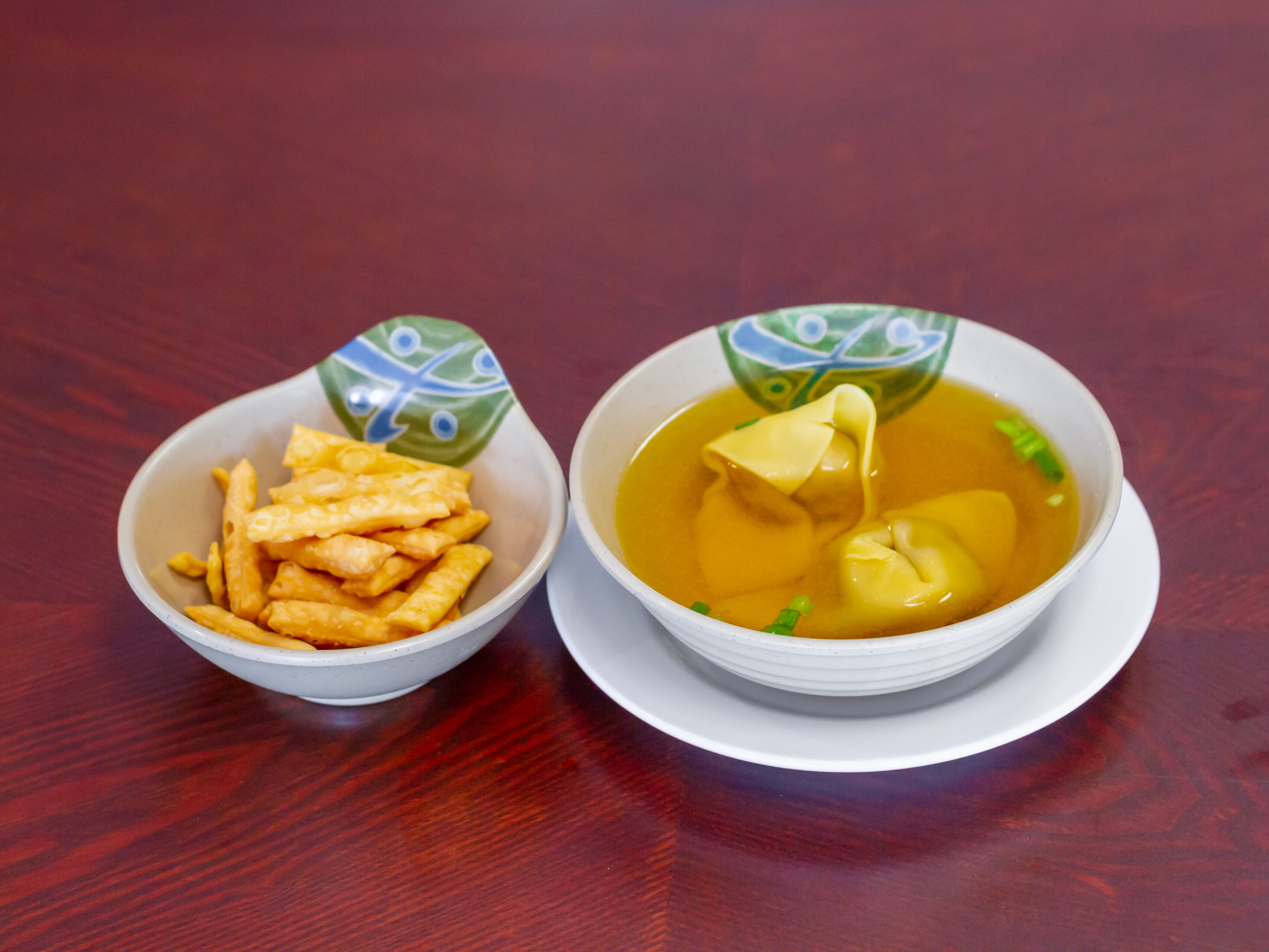 Order 17. Wonton Soup food online from Beijing Chinese Restaurant store, Harrisburg on bringmethat.com