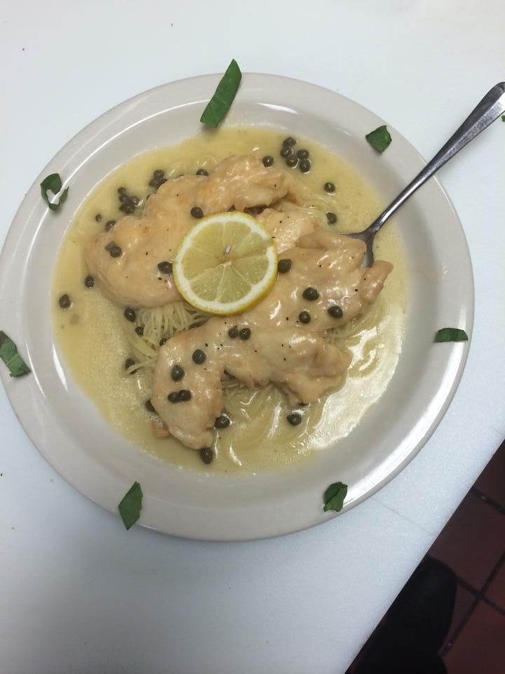 Order Chicken Piccata - Entree food online from Frankie store, Georgetown on bringmethat.com
