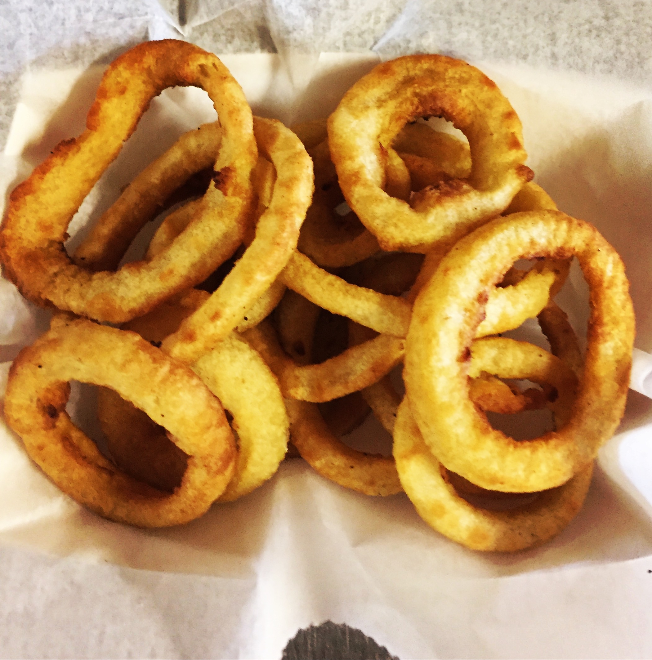 Order Onion Rings food online from Ronzio Pizza & Subs store, Warwick on bringmethat.com