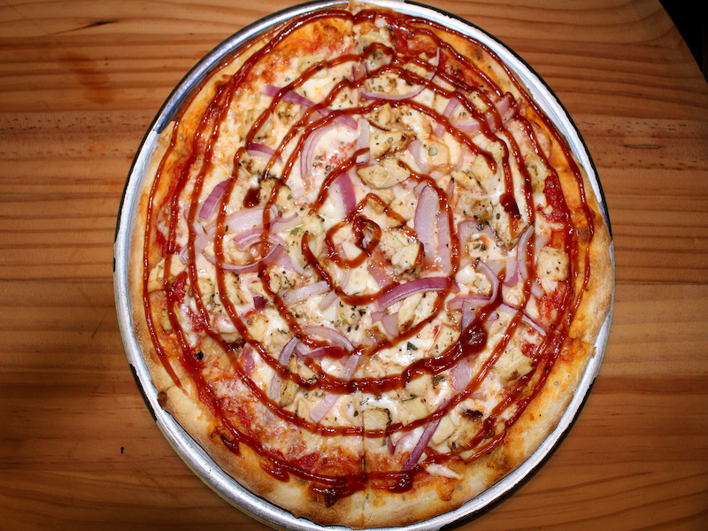 Order BBQ Chicken Pizza food online from Stefano's Pizza Express store, Pharr on bringmethat.com