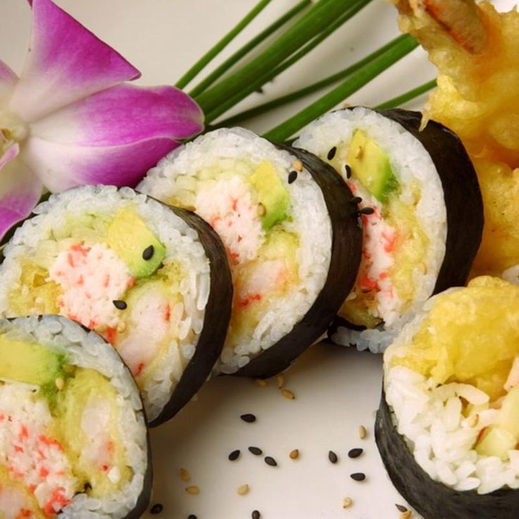 Order Shrimp Tempura Roll food online from Abi sushi store, Astoria on bringmethat.com