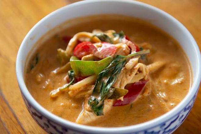 Order Red Curry food online from Thai Ginger store, Redmond on bringmethat.com