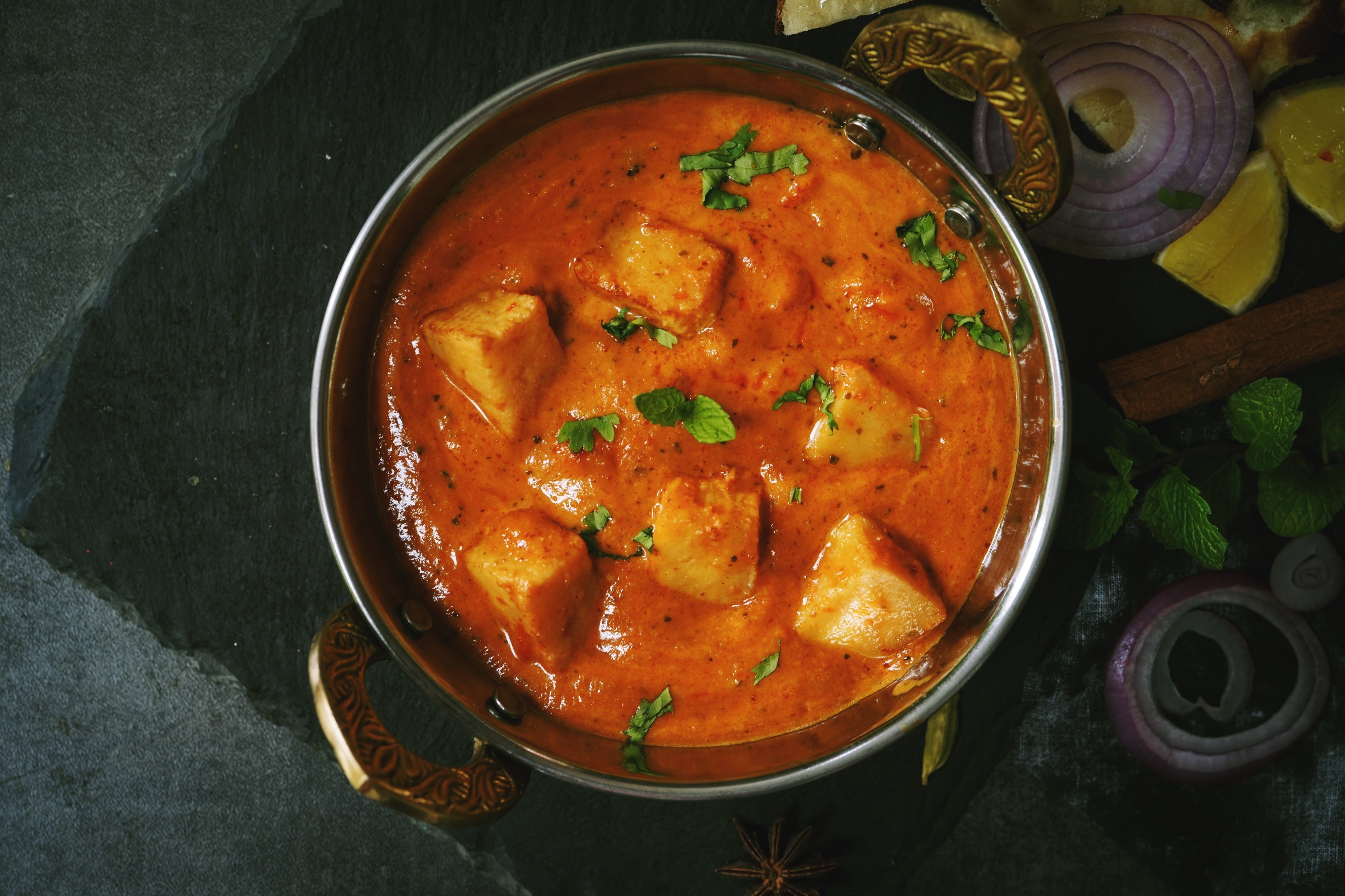 Order Paneer Tikka Masala  food online from Tropical Curry And Grill store, Pflugerville on bringmethat.com