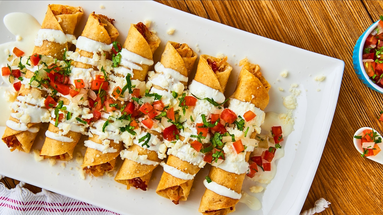 Order Queso Flautas food online from Don Chile Mexican Grill-Southern Blvd store, Bronx on bringmethat.com