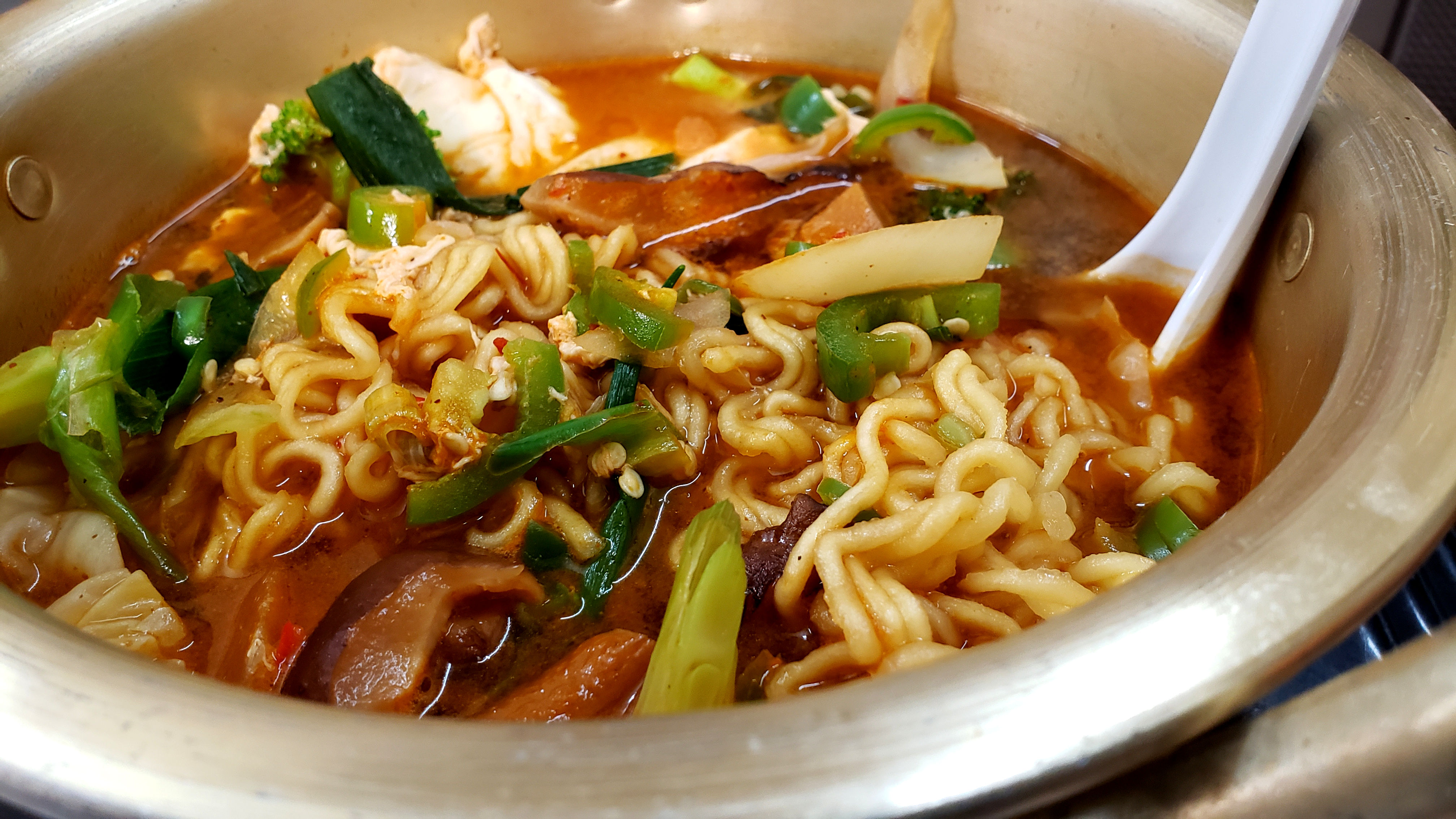 Order Spicy Ramen Soup food online from Seoul Fusion store, Kennewick on bringmethat.com