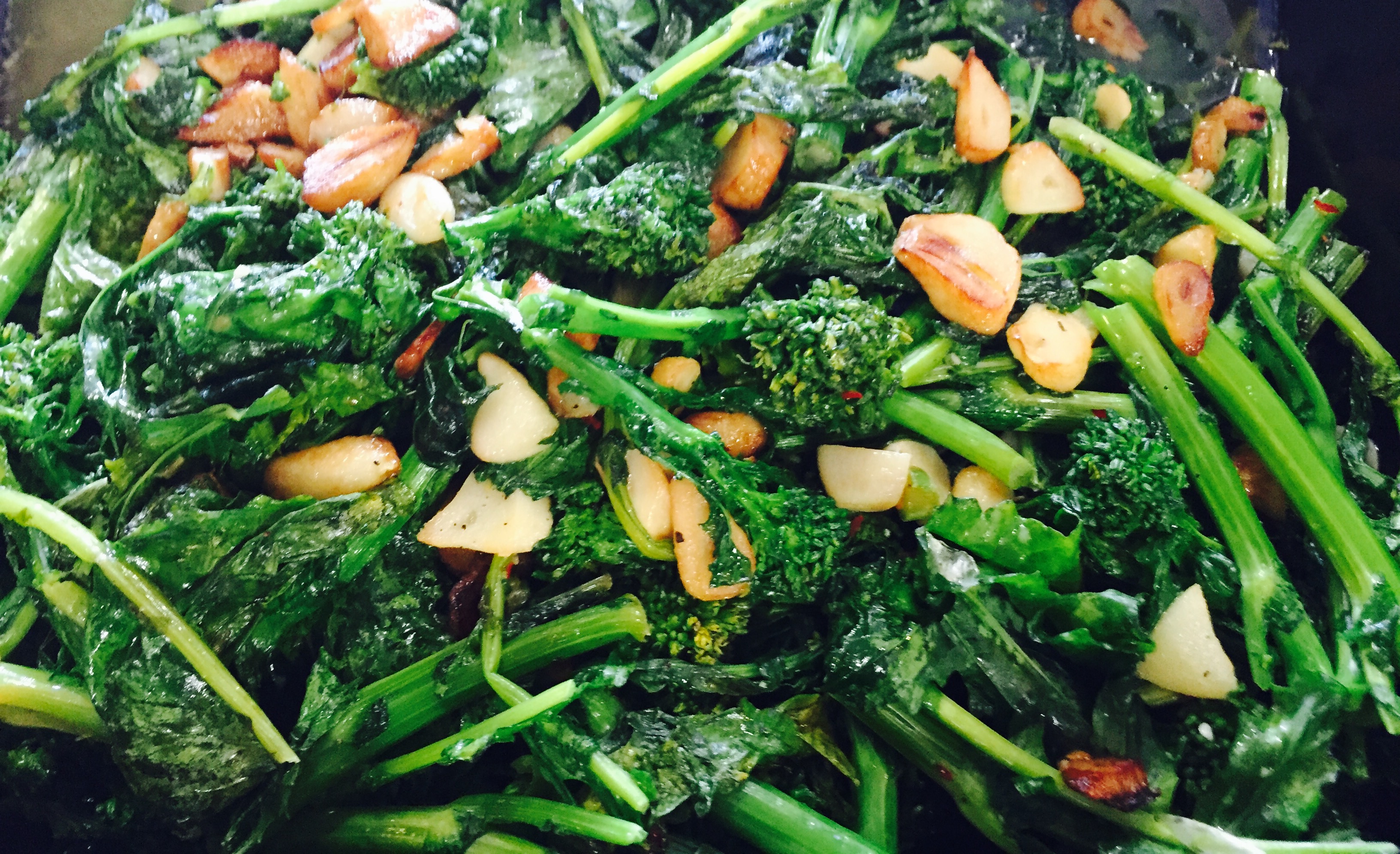 Order Broccoli Rabe food online from Gigi's New York Style Pizza & Restaurant store, Rumson on bringmethat.com