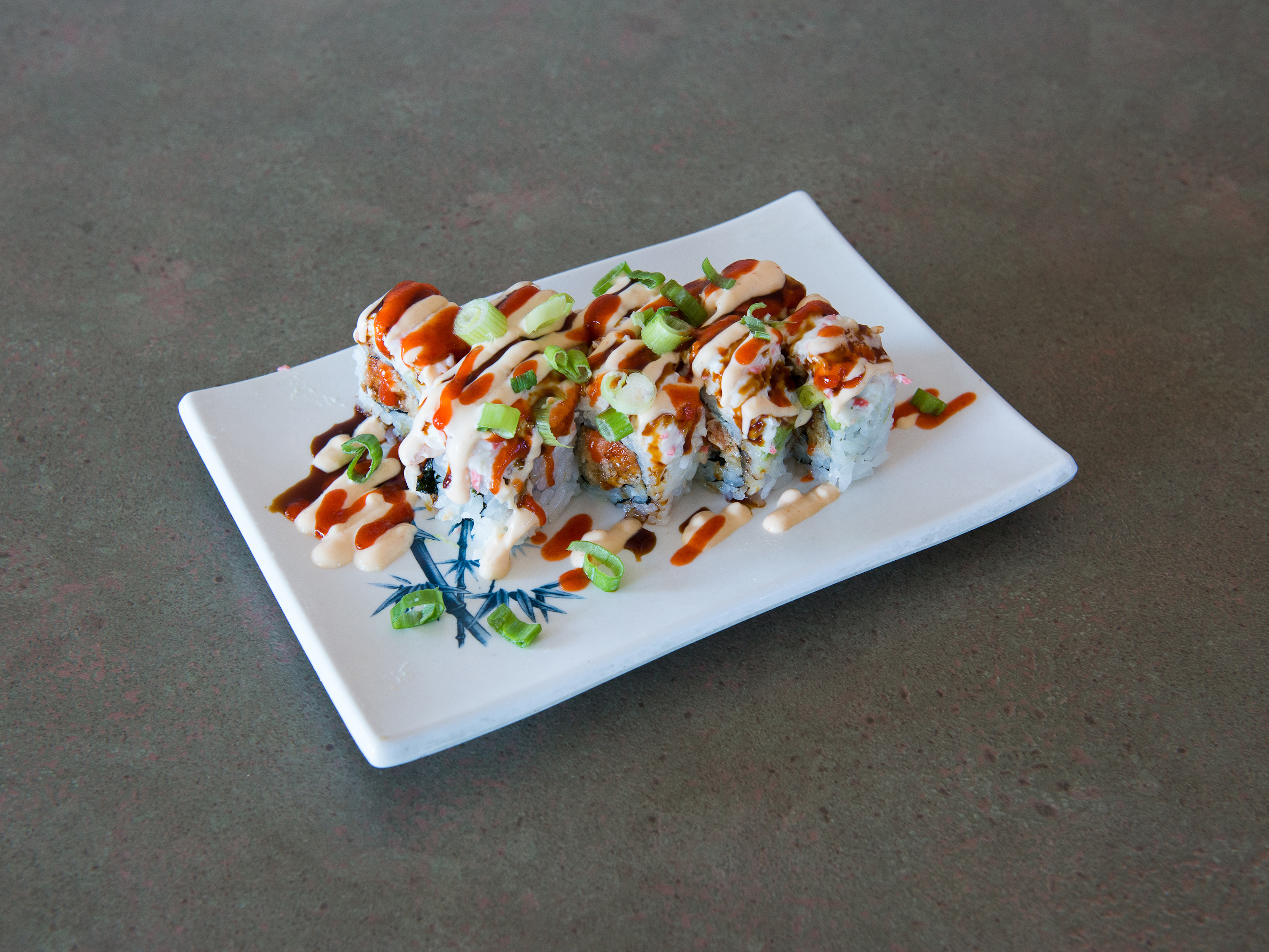 Order Maxima Roll food online from Sushi House store, American Fork on bringmethat.com