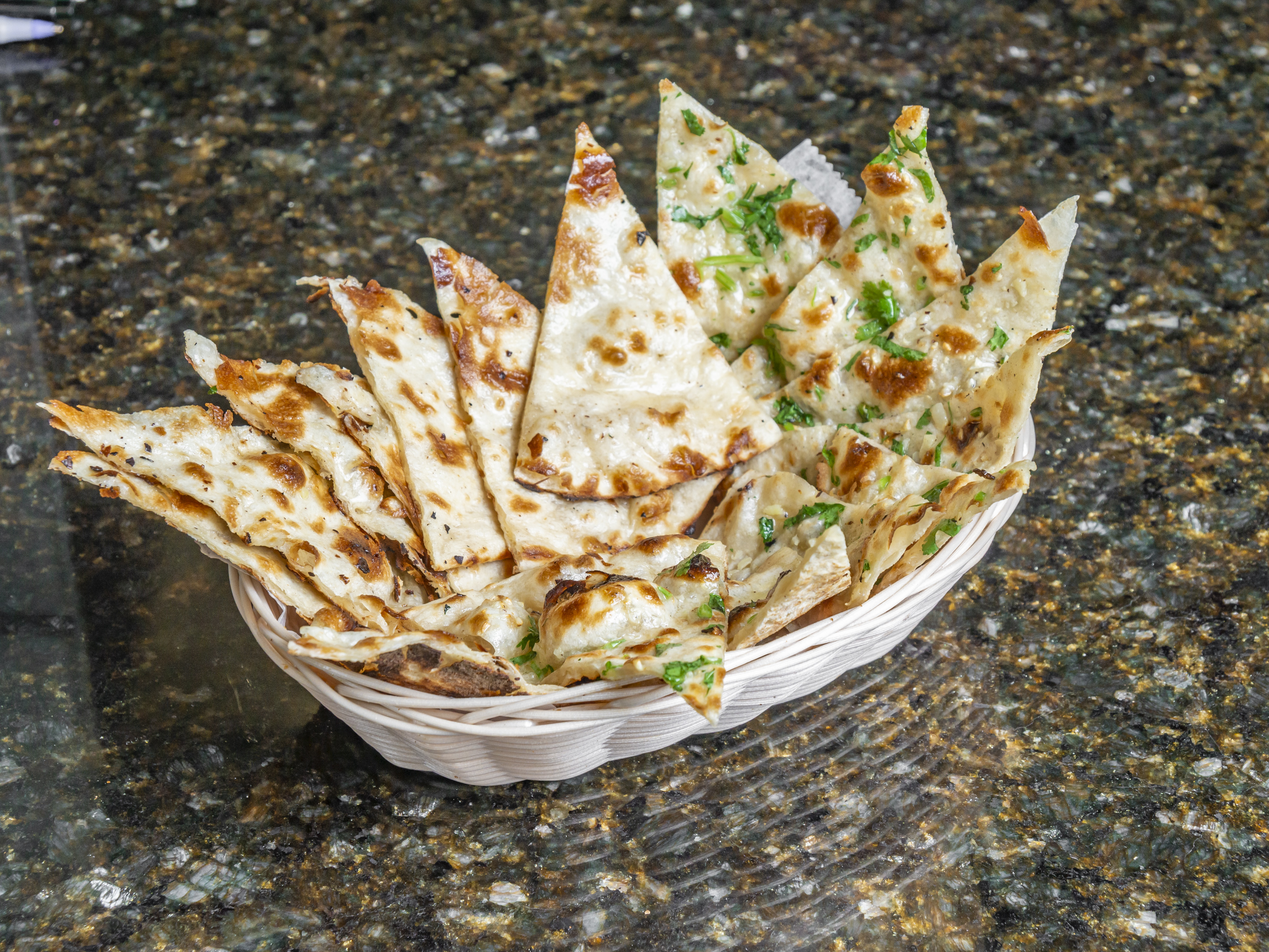 Order Garlic Naan food online from Art Of Spice store, Rochelle Park on bringmethat.com
