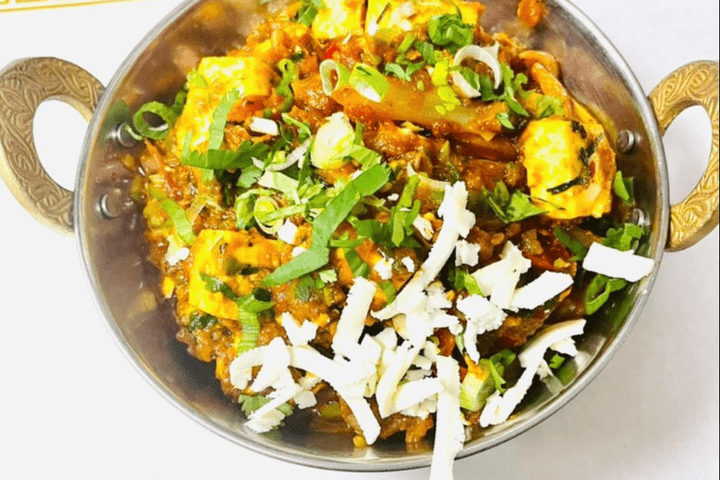 Order Muglai Karahi Paneer food online from Royal Kitchen Indian Restaurant store, Oakland on bringmethat.com