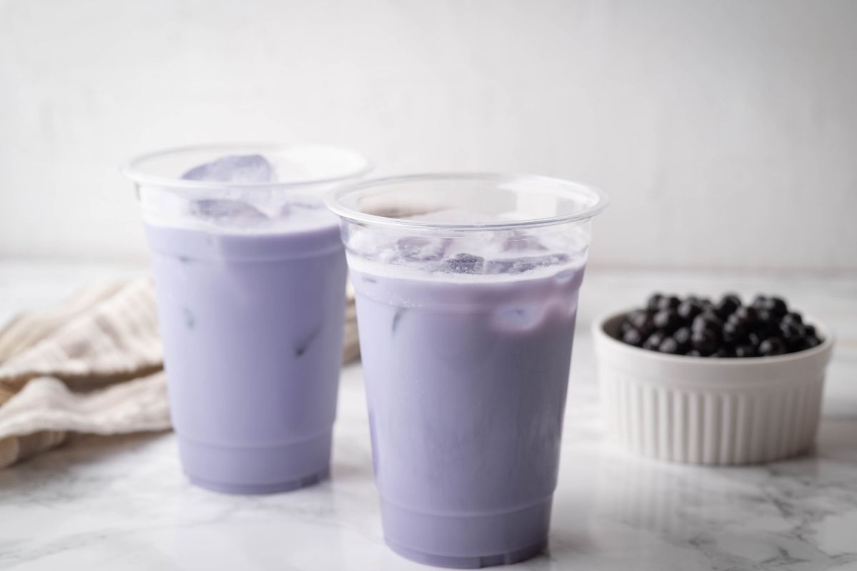 Order Taro Milk Tea food online from Tengu Asian Bistro store, Albany on bringmethat.com
