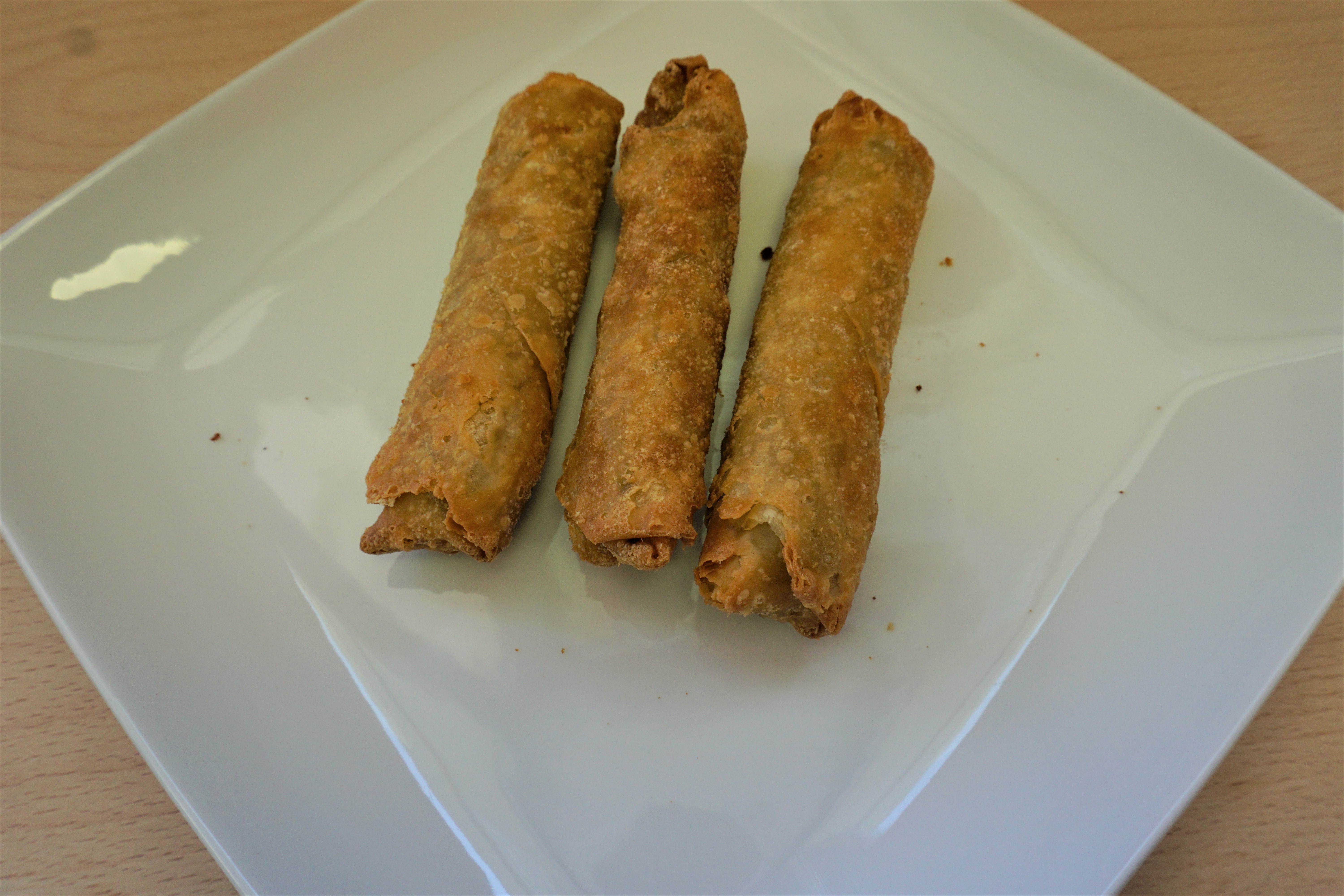 Order 3 Veggie Egg Rolls food online from Taco Express store, Los Angeles on bringmethat.com