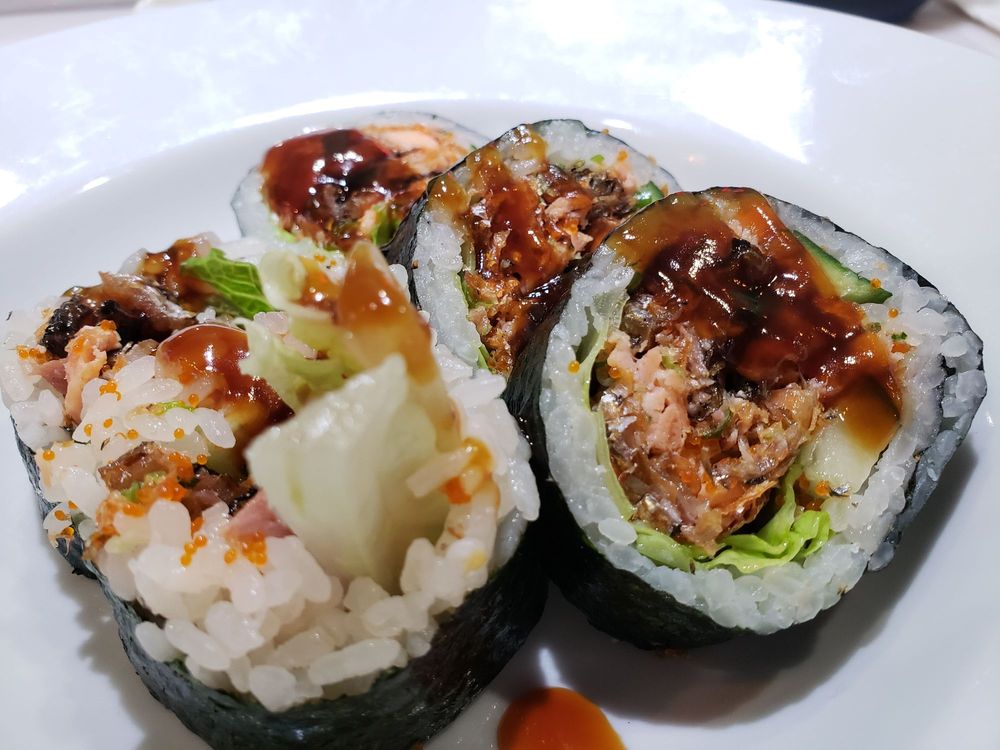 Order Salmon Skin Roll food online from Edo Higan store, Littleton on bringmethat.com