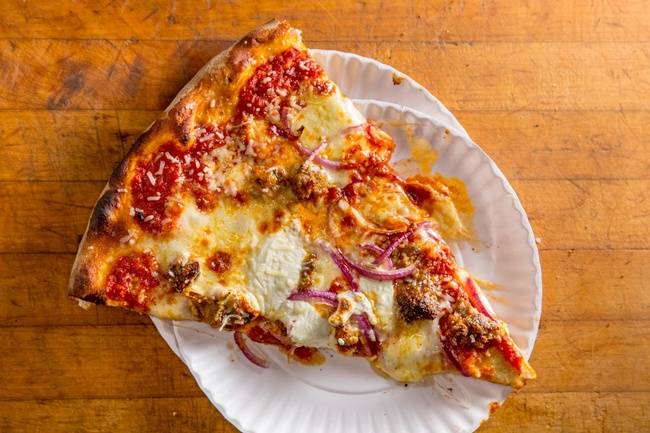 Order Staten Island Slice food online from Artichoke Basille Pizza store, Hoboken on bringmethat.com