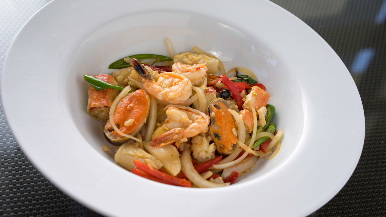 Order 66. Pad Ka Paow Seafood food online from Baan Thai store, Panorama City on bringmethat.com
