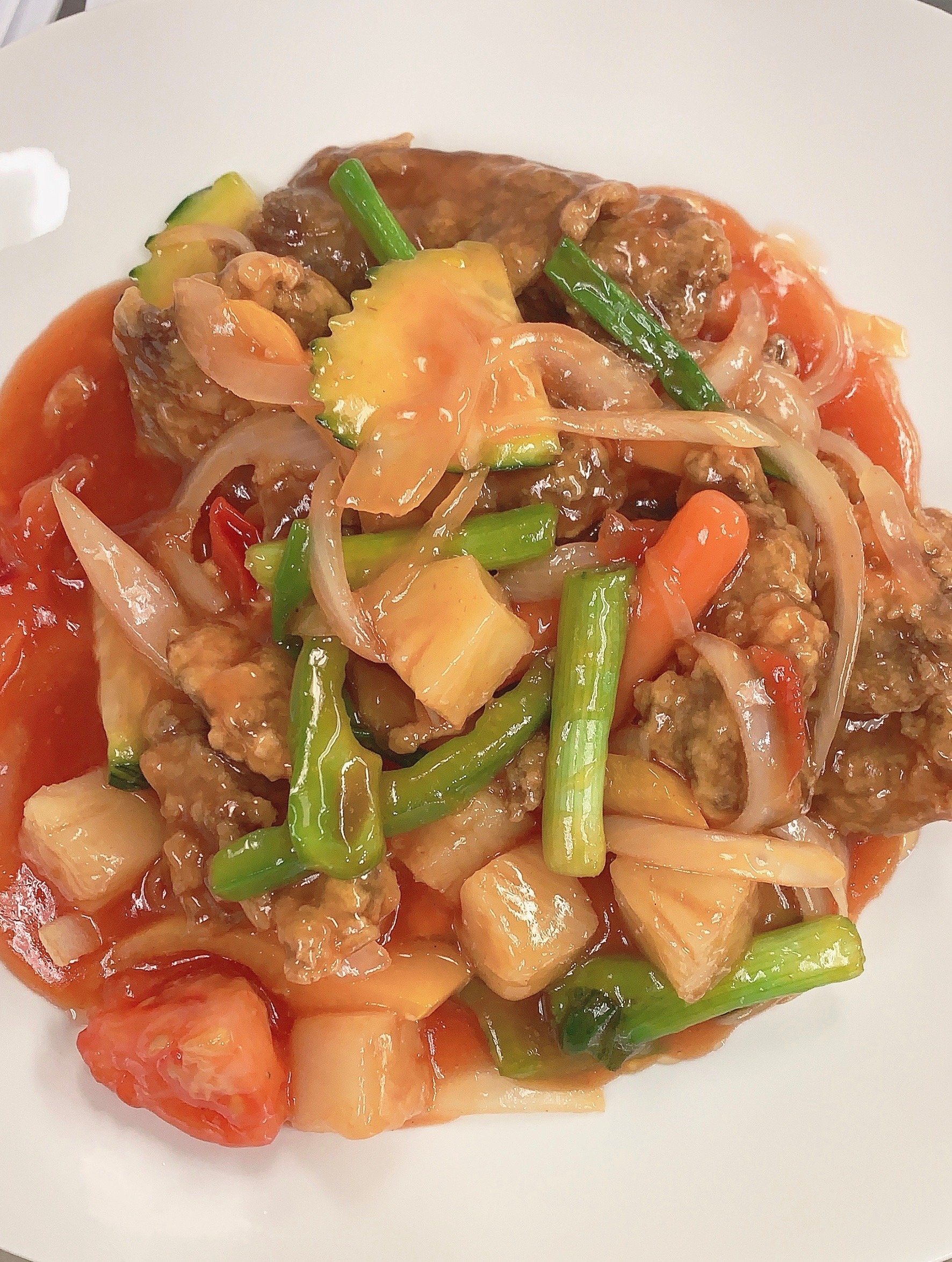 Order Sweet and Sour Dish food online from Paul Thai Restaurant store, Grand Rapids on bringmethat.com