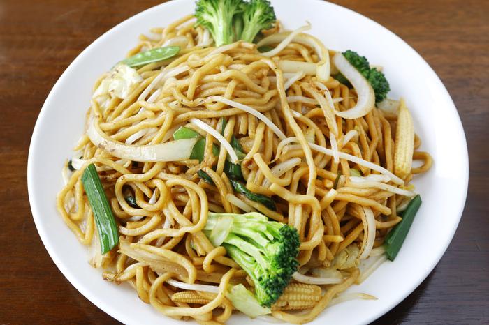 Order N07. Vegetable Chow Mein food online from Shanghai Garden store, Sacramento on bringmethat.com