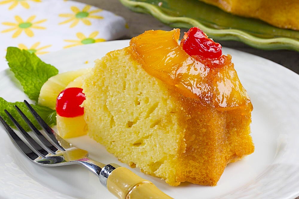 Order Pineapple Upside Down Cake food online from Captain’s Curbside Seafood store, Trappe on bringmethat.com