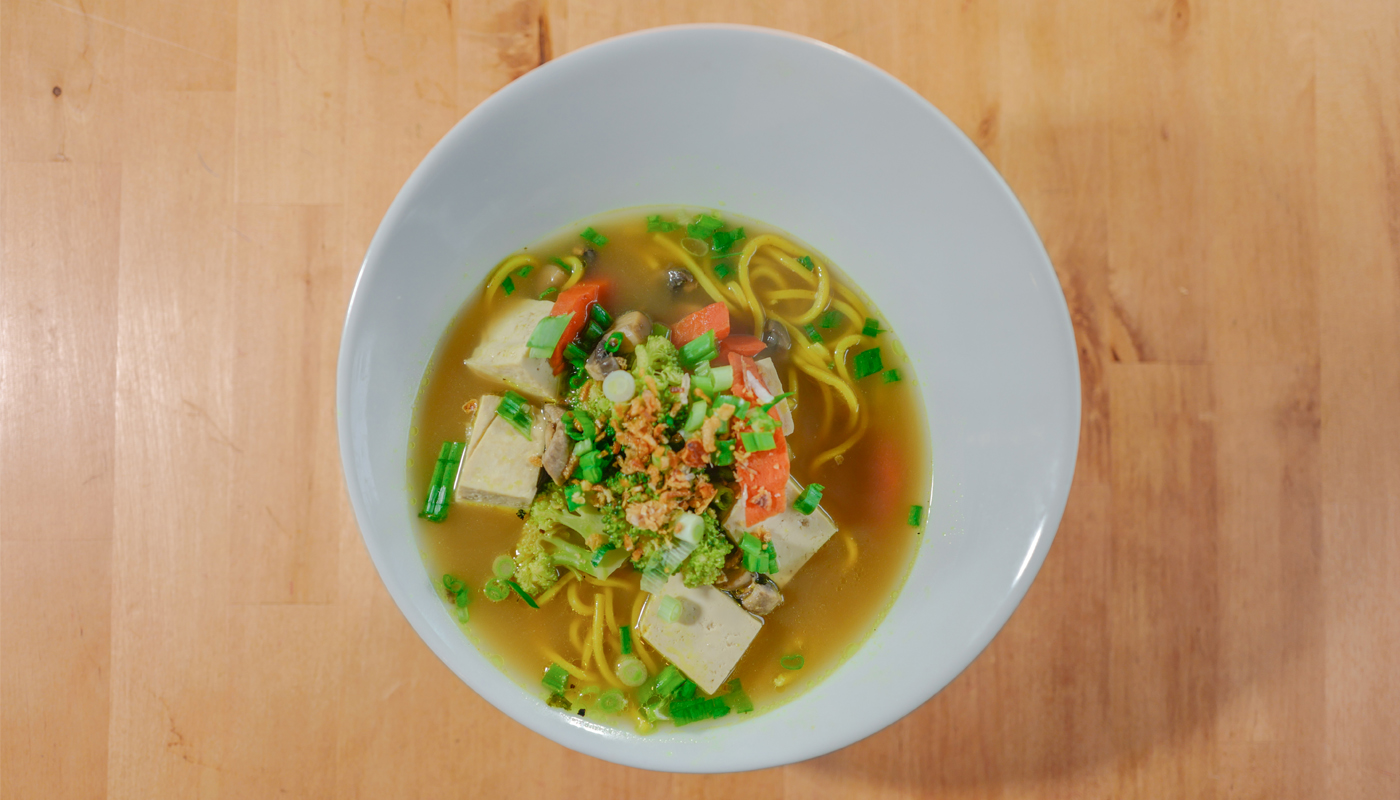 Order Tibetan Vegetable Thukpa Noodle Soup food online from Annapurna Cafe store, Seattle on bringmethat.com