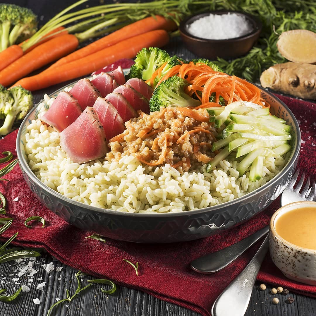 Order Ginger Tuna Bowl - Bowl food online from Select Pizza | Grill store, Cinnaminson on bringmethat.com