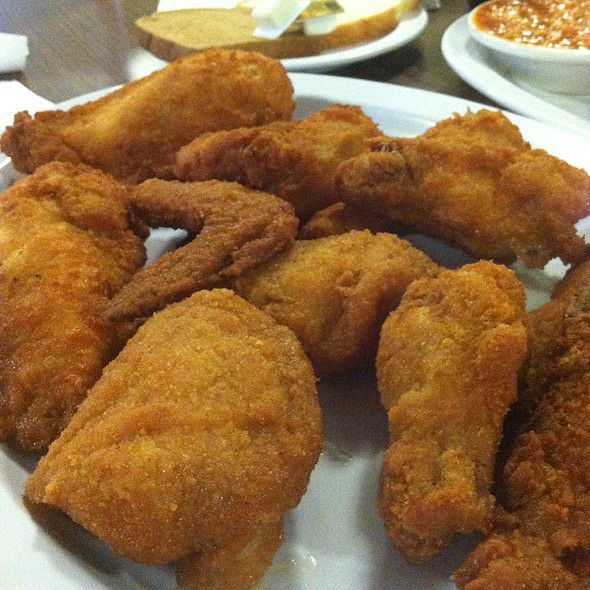 Order Wings food online from Whitehouse Chicken store, Wadsworth on bringmethat.com
