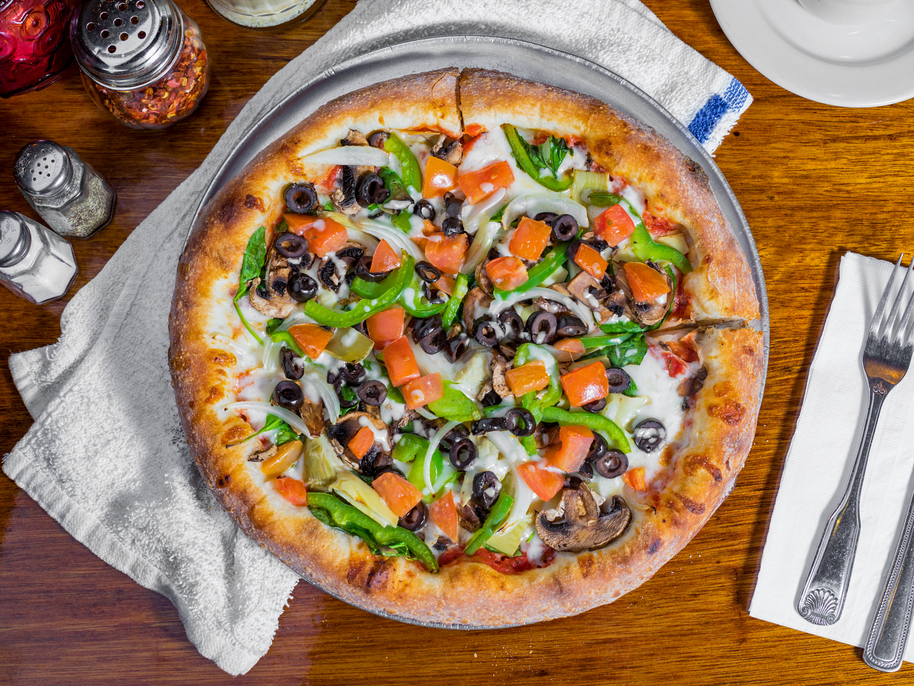 Order Vegetable Pizza food online from The Sausage Factory store, San Francisco on bringmethat.com