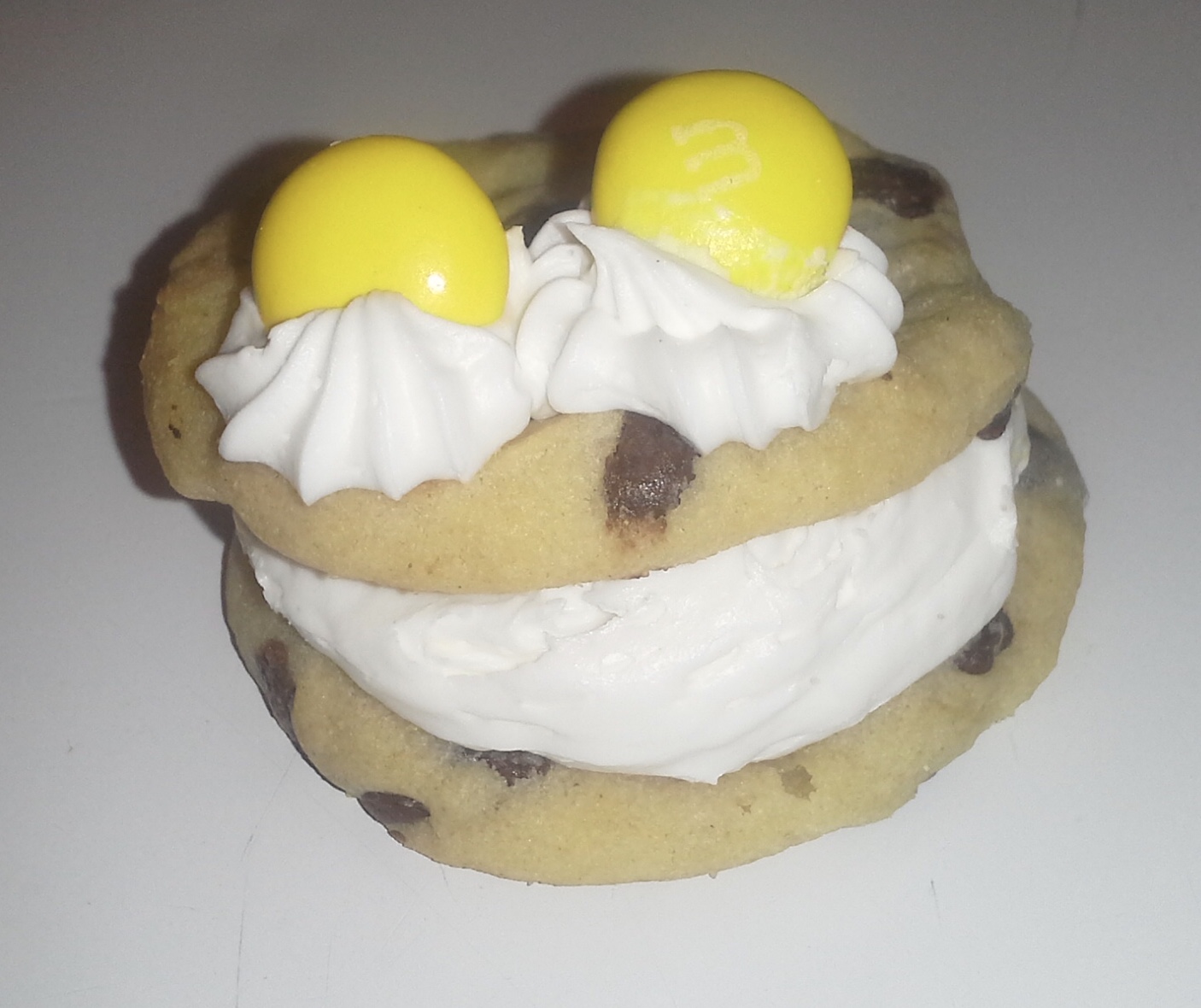 Order Clamwich Cookie food online from Cookie Store store, Murfreesboro on bringmethat.com