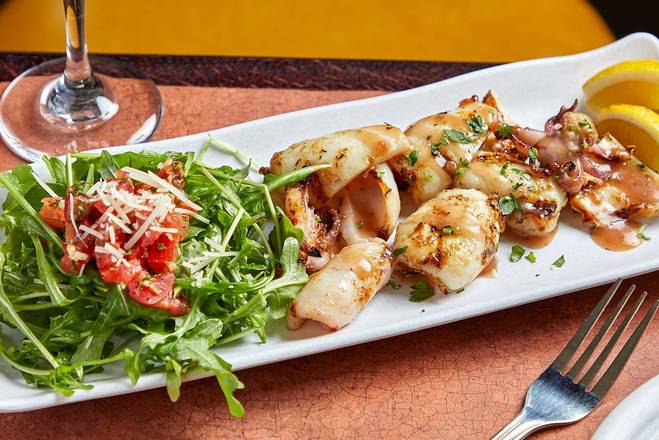 Order Grilled Calamari food online from Moretti's Ristorante and Pizzeria store, Lake in the Hills on bringmethat.com