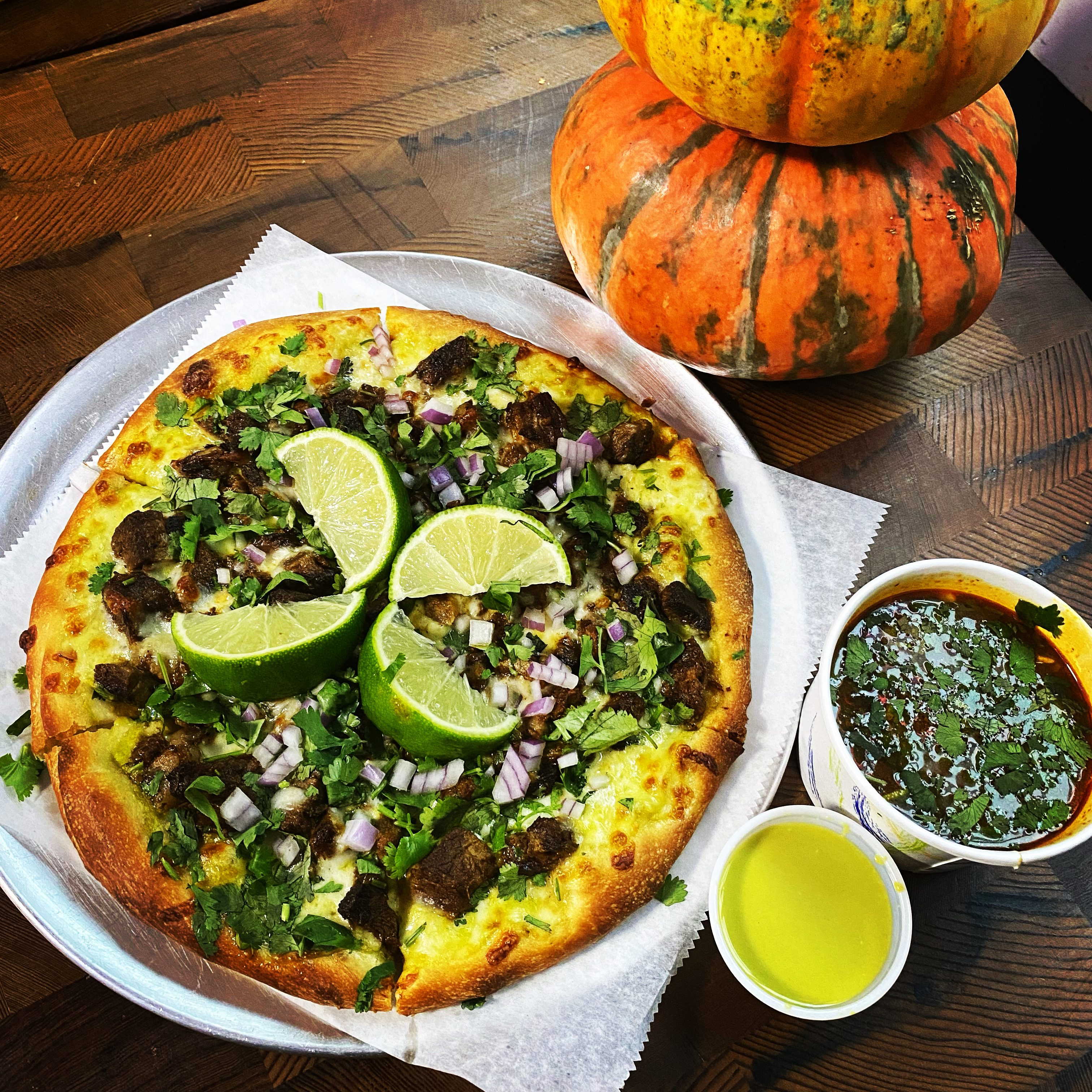 Order 慄‍♀️Birria Bruja Pizza慄‍♀️ food online from Chiquita Pizzeria store, Philadelphia on bringmethat.com