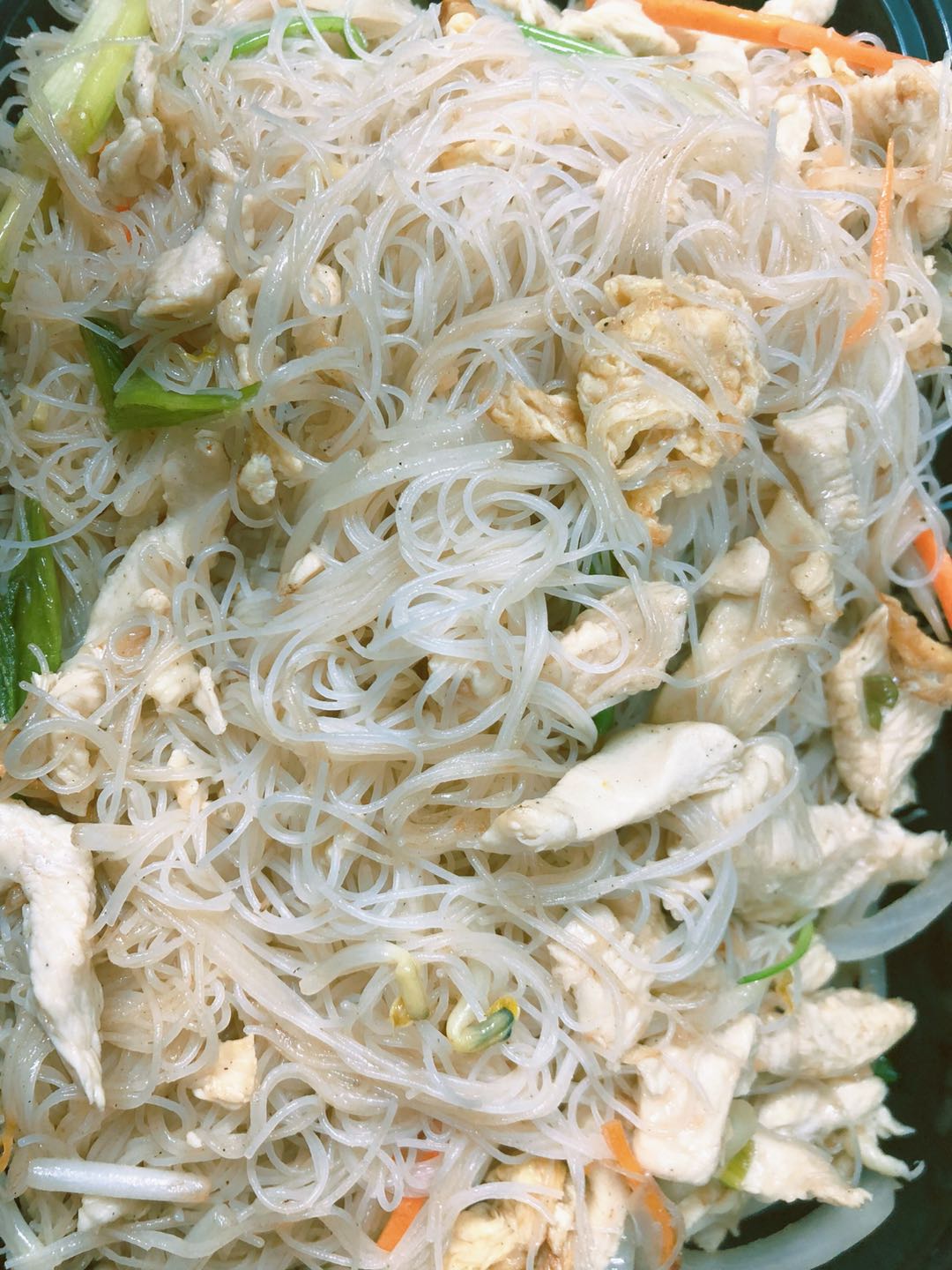 Order Chicken Noodles food online from Kong's Kitchen store, Atlanta on bringmethat.com