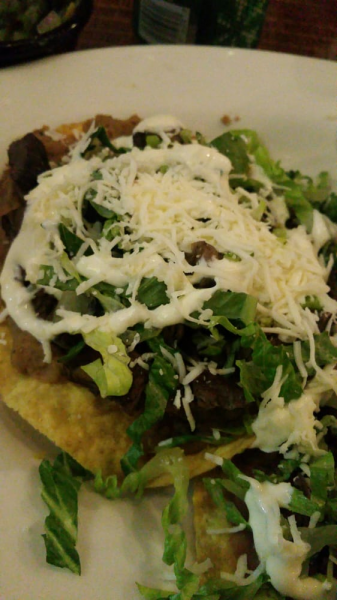 Order Grilled Steak Tostadas food online from Taqueria Viva Mexico Kitchen Cafe store, Jersey City on bringmethat.com
