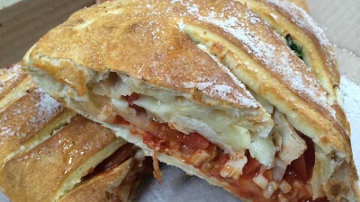 Order Regular Calzone food online from Manny & Olgas Pizza store, Washington on bringmethat.com