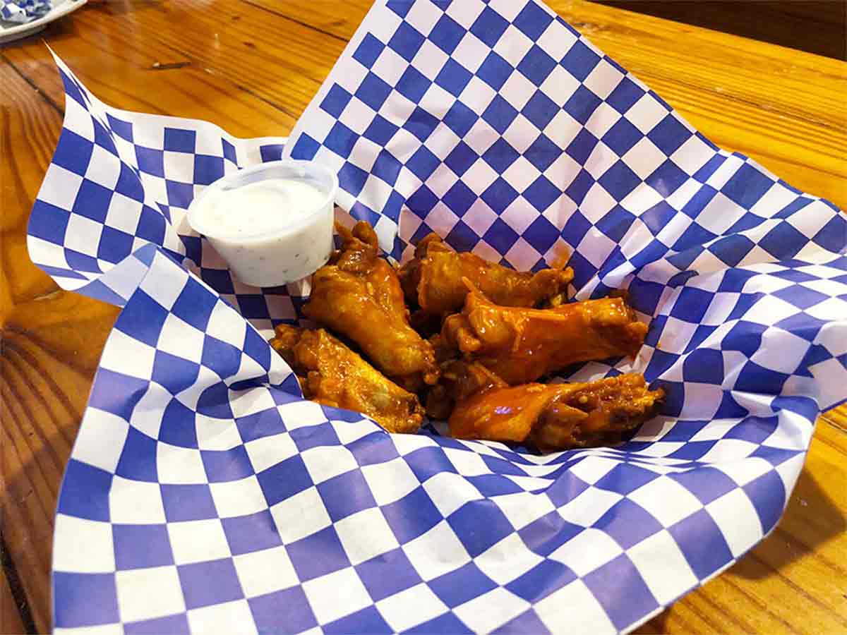 Order Buffalo Style Wings food online from Cajun Crab store, Irving on bringmethat.com