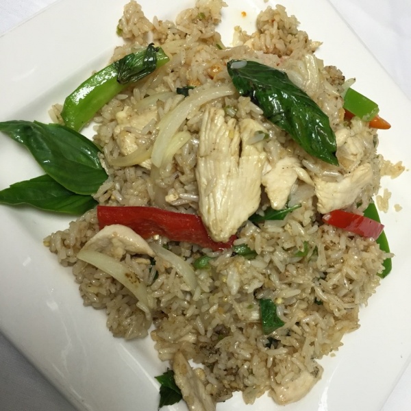 Order Spicy Fried Rice food online from Life Thai Fusion store, Santa Clarita on bringmethat.com