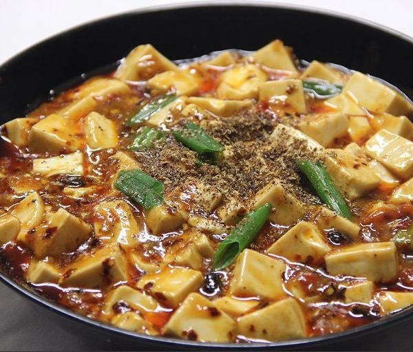 Order Mapo Tofu with Beef 麻婆碎牛肉豆腐 food online from Chengdu Impression store, Chicago on bringmethat.com