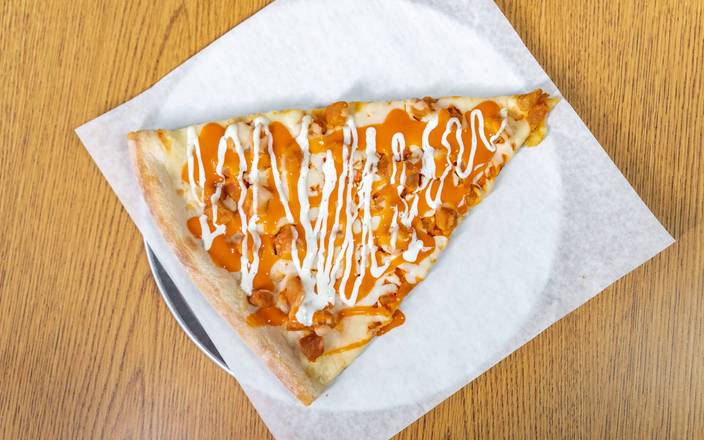 Order Buffalo Chicken Pizza food online from Brothers Pizzeria store, Winston-Salem on bringmethat.com