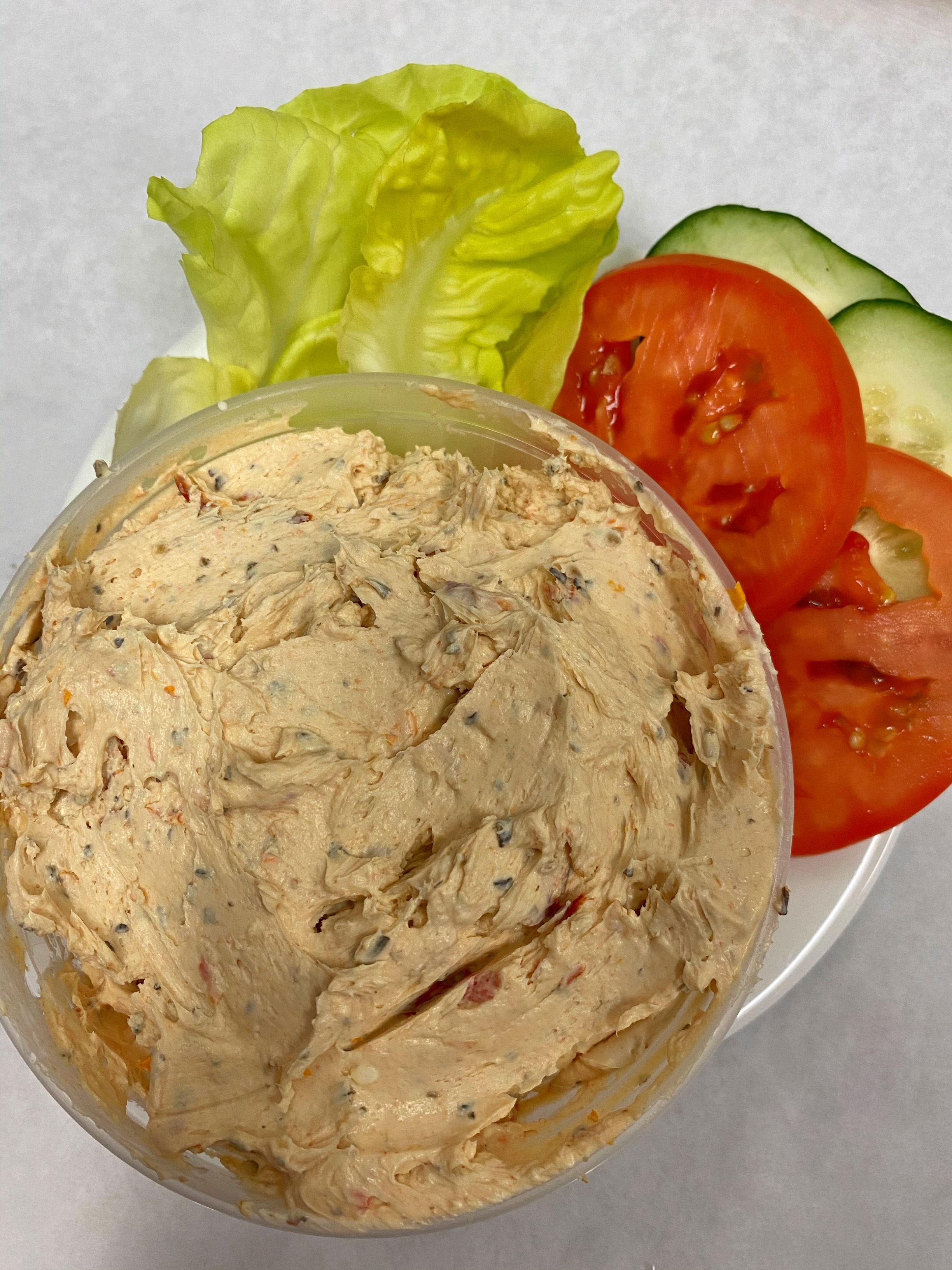 Order Sundried Tomato Cream Cheese food online from Bagel Place Cafe store, Sunnyvale on bringmethat.com